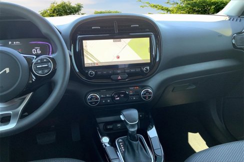 Used 2024 Kia Soul S image 9