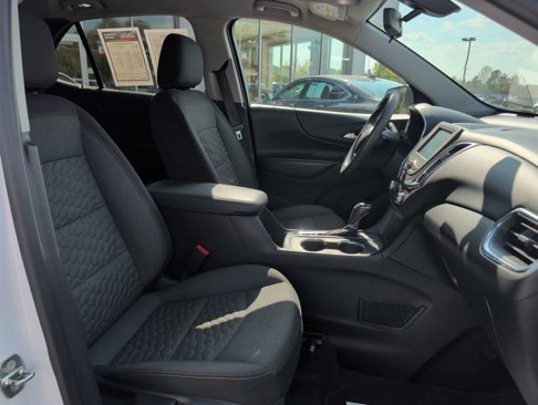 Used 2018 Chevrolet Equinox LT image 21