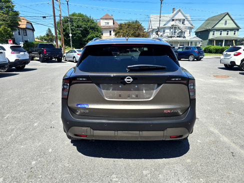 Used 2025 Nissan Kicks SR w/ SR Premium Package image 16