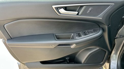 Used 2022 Ford Edge SEL image 22