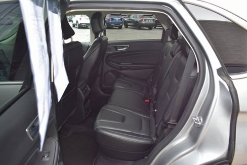 Used 2022 Ford Edge Titanium w/ Equipment Group 301A image 36