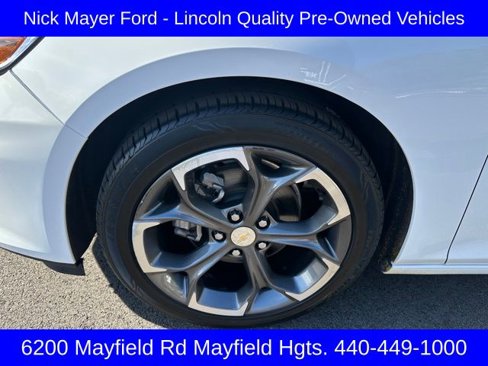 Used 2023 Chevrolet Malibu LT image 28