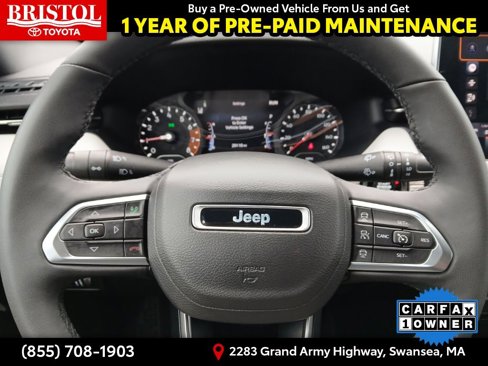 Used 2024 Jeep Compass Limited image 20