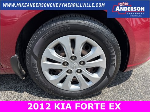 Used 2012 Kia Forte EX image 10