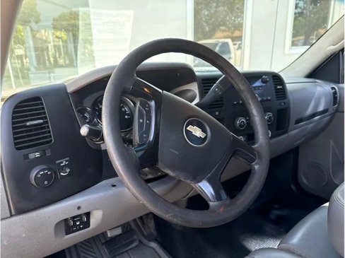Used 2013 Chevrolet Silverado 2500 W/T image 9