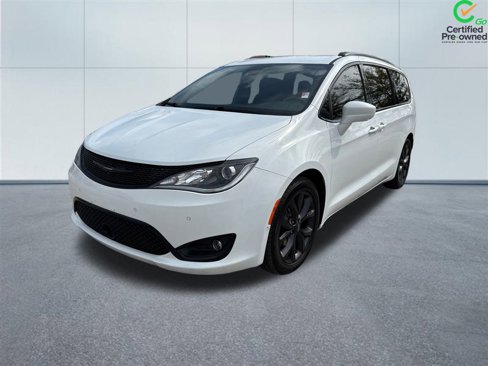 Certified 2019 Chrysler Pacifica Touring-L Plus w/ Advanced Safetytec Group image 2