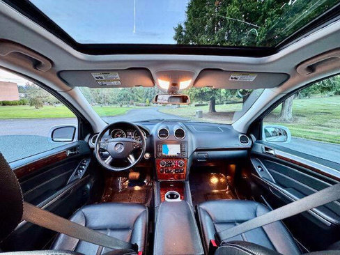 Used 2008 Mercedes-Benz GL 550 4MATIC image 25