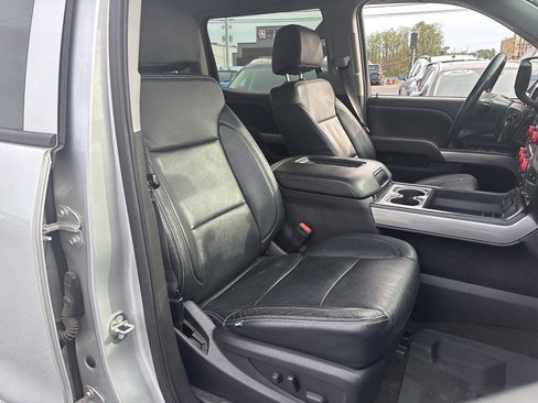 Used 2017 Chevrolet Silverado 1500 LT w/ All Star Edition image 18