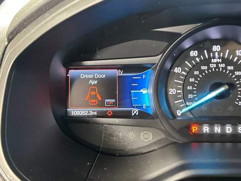 Used 2022 Ford Edge Titanium w/ Equipment Group 301A image 18