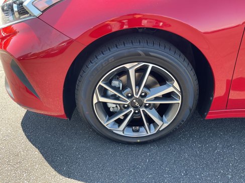 Used 2023 Kia Forte LXS image 18