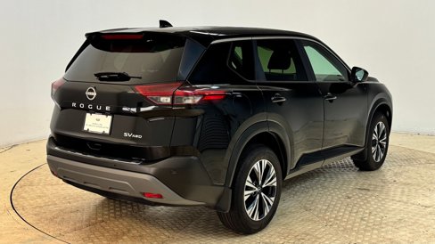 Used 2023 Nissan Rogue SV image 9