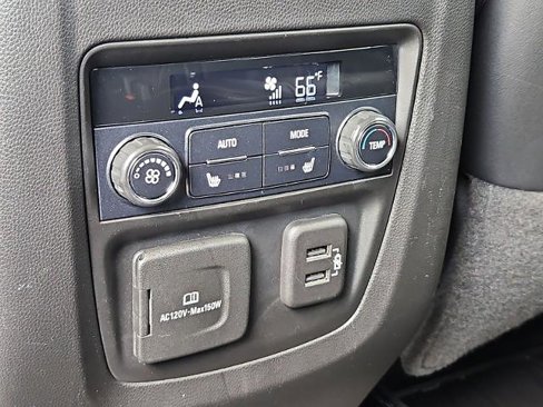 Certified 2020 Buick Enclave Avenir w/ Avenir Technology Package image 22