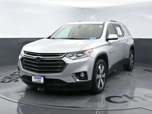 Used 2018 Chevrolet Traverse LT w/ LPO, Floor Liner Package image 11