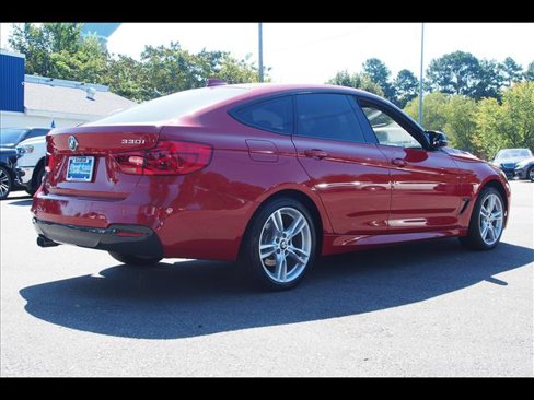 Used 2017 BMW 330i Gran Turismo xDrive image 5