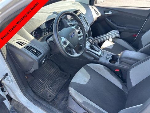 Used 2014 Ford Focus SE w/ SE Sport Package image 5