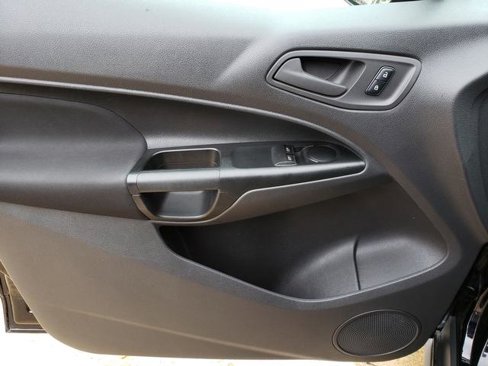 Used 2018 Ford Transit Connect XL image 11