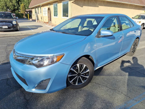 Used 2012 Toyota Camry LE image 1
