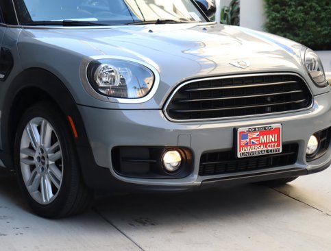 Used 2018 MINI Cooper Countryman w/ Premium Package image 2