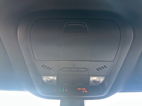 Used 2022 Buick Enclave Premium image 19