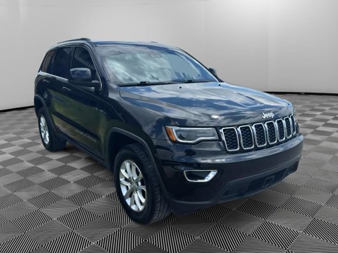 Used 2021 Jeep Grand Cherokee Laredo X image 4