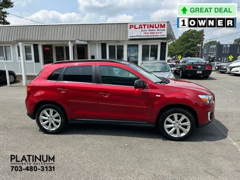 Used 2015 Mitsubishi Outlander Sport SE image 2