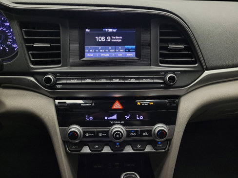 Used 2020 Hyundai Elantra SE w/ Cargo Package (C1) image 25