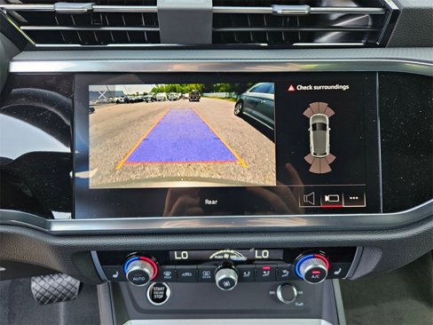 New 2025 Audi Q3 2.0T Premium image 16
