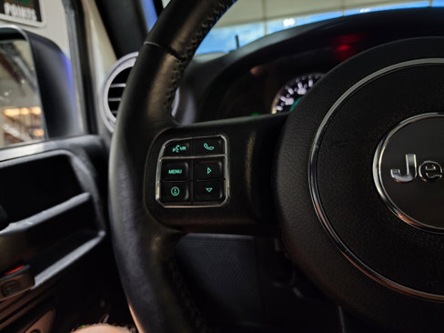 Used 2018 Jeep Wrangler Unlimited Sport S image 28