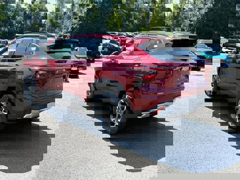 New 2025 Chevrolet Trax LT w/ Driver Confidence Package image 2
