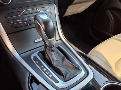 Used 2016 Ford Edge SEL w/ Equipment Group 201A image 20