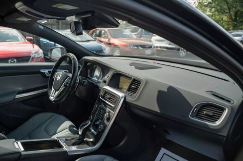 Used 2014 Volvo S60 T6 image 12