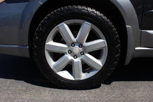 Used 2009 Subaru Outback 2.5i Special Edition image 33