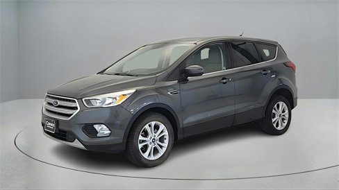 Used 2019 Ford Escape SE image 3
