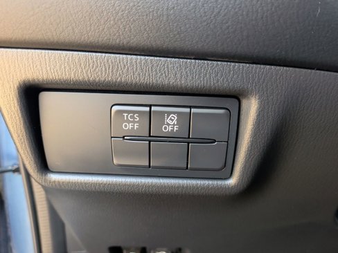 Used 2019 MAZDA CX-5 Touring image 15