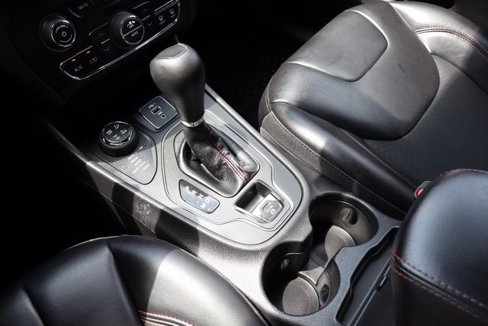 Used 2020 Jeep Cherokee Trailhawk w/ Cold Weather Group image 26