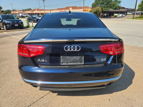 Used 2012 Audi A8 L 4.2 image 4