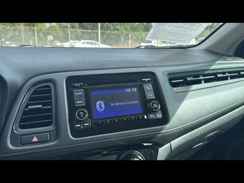 Used 2022 Honda HR-V LX image 18