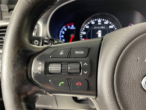 Used 2016 Kia Sorento SX w/ SXL Technology Package image 11