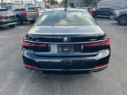 Used 2021 BMW 740i xDrive image 6