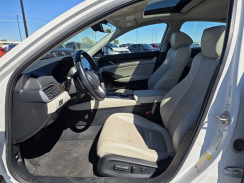 Used 2019 Honda Accord EX-L image 10