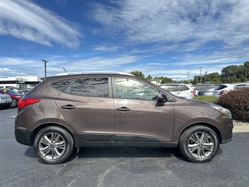 Used 2015 Hyundai Tucson SE image 4