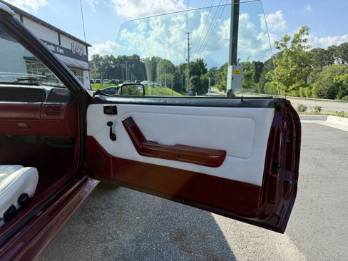 Used 1988 Ford Mustang GT image 24