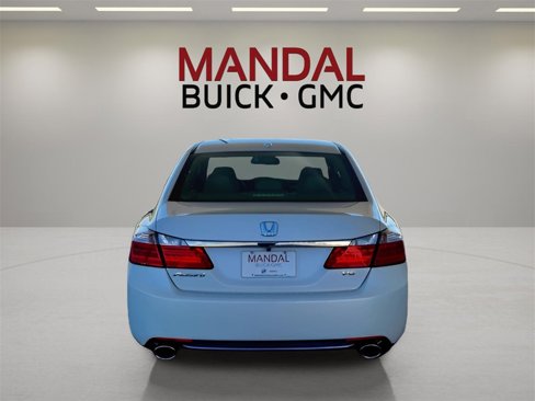 Used 2015 Honda Accord EX-L image 7
