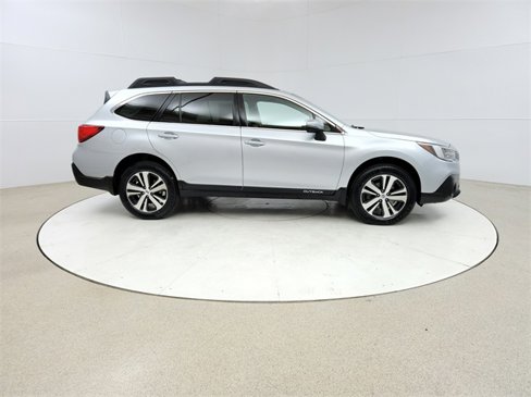 Used 2019 Subaru Outback 2.5i Limited w/ Popular Package #2 image 8