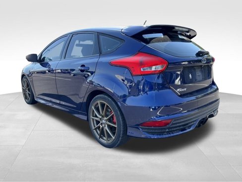 Used 2016 Ford Focus ST image 5