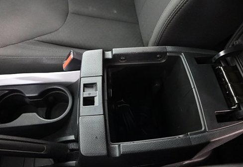 Used 2016 Jeep Wrangler Sport image 32