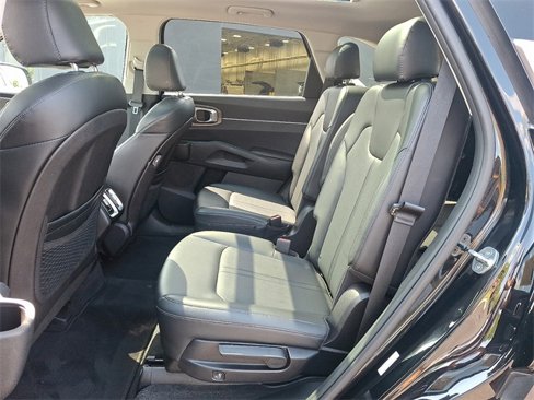 Used 2022 Kia Sorento X-Line EX image 14