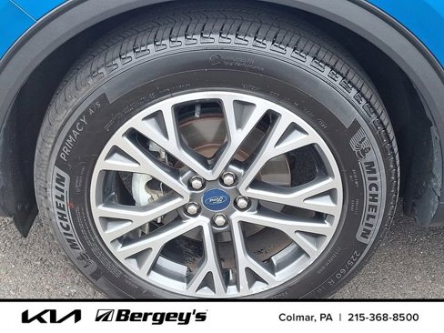 Used 2020 Ford Escape SEL image 8