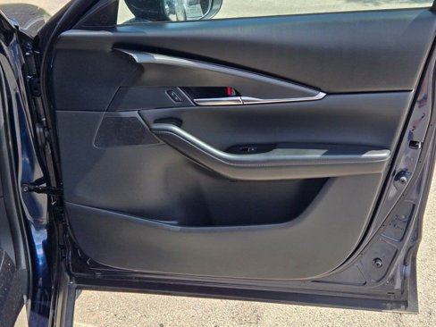 Used 2025 MAZDA CX-30 AWD 2.5 S w/ Preferred Package image 4