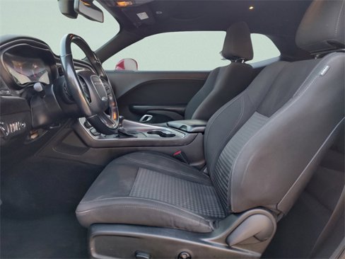 Certified 2018 Dodge Challenger SXT w/ Blacktop Package image 28